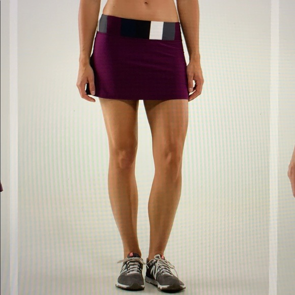 Lululemon Run Pace Setter Skirt Plum - Picture 2 of 8